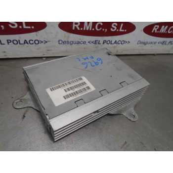 AMPLIFICADOR DE SONIDO P05064118AJ 