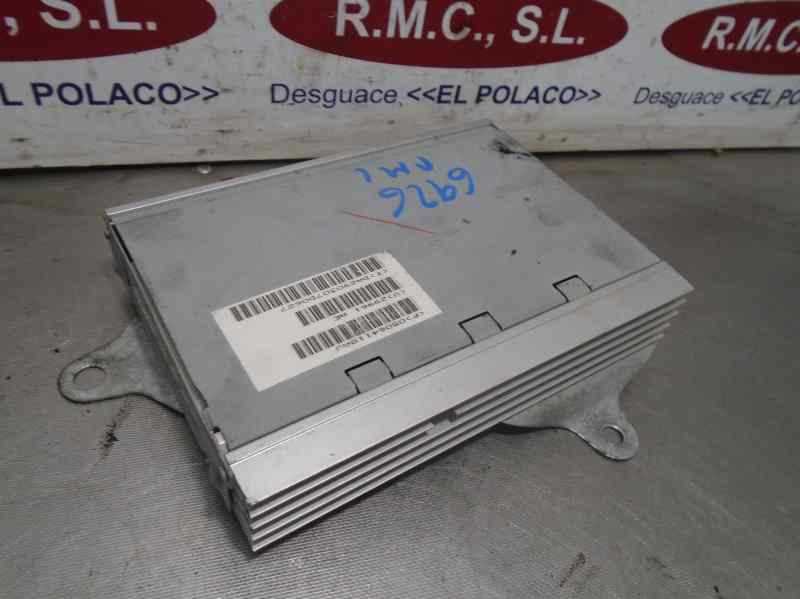 Recambio de amplificador de sonido para jeep compass limited referencia OEM IAM P05064118AJ  