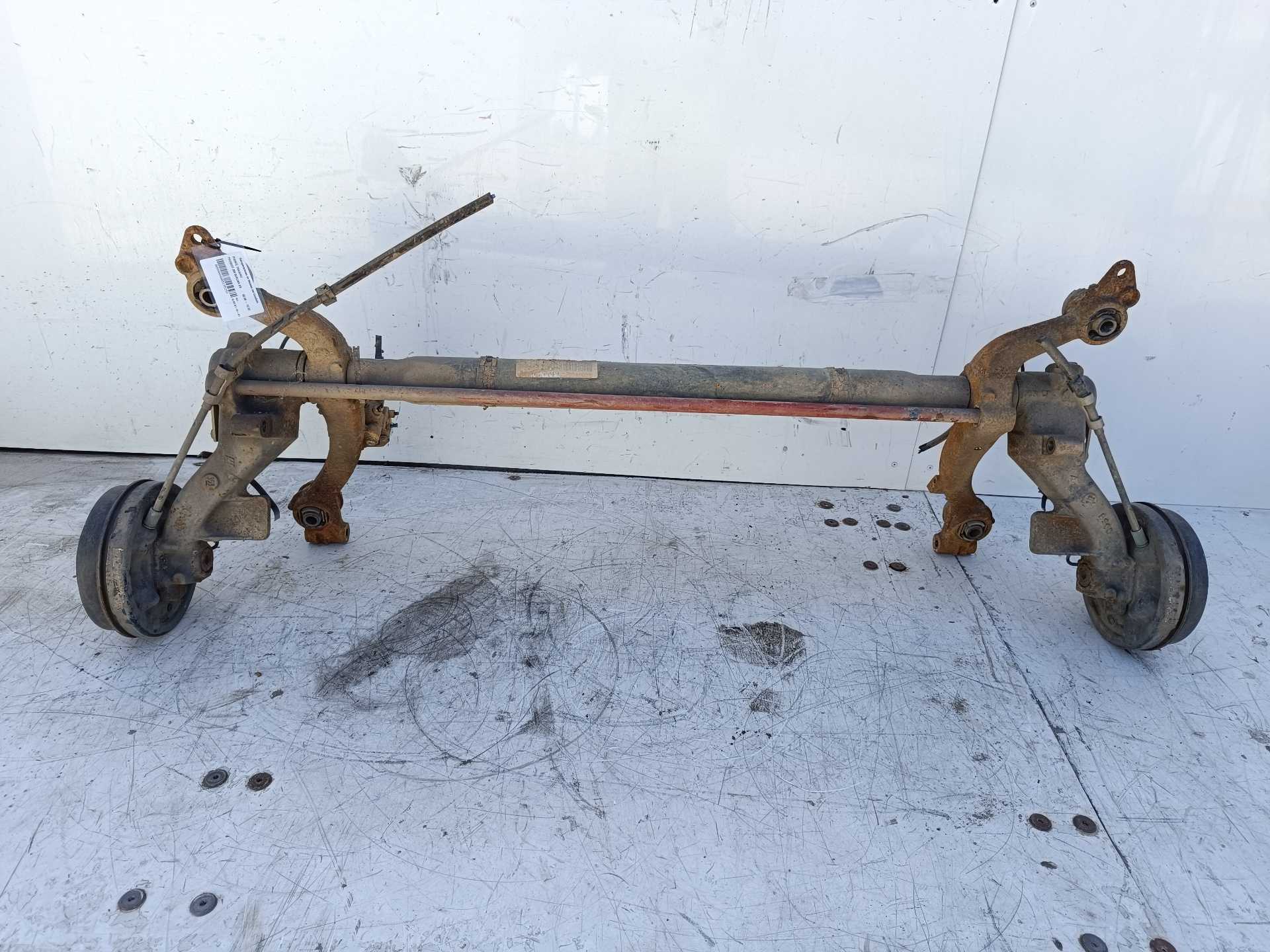 Recambio de puente trasero para peugeot 206 berlina xr referencia OEM IAM   