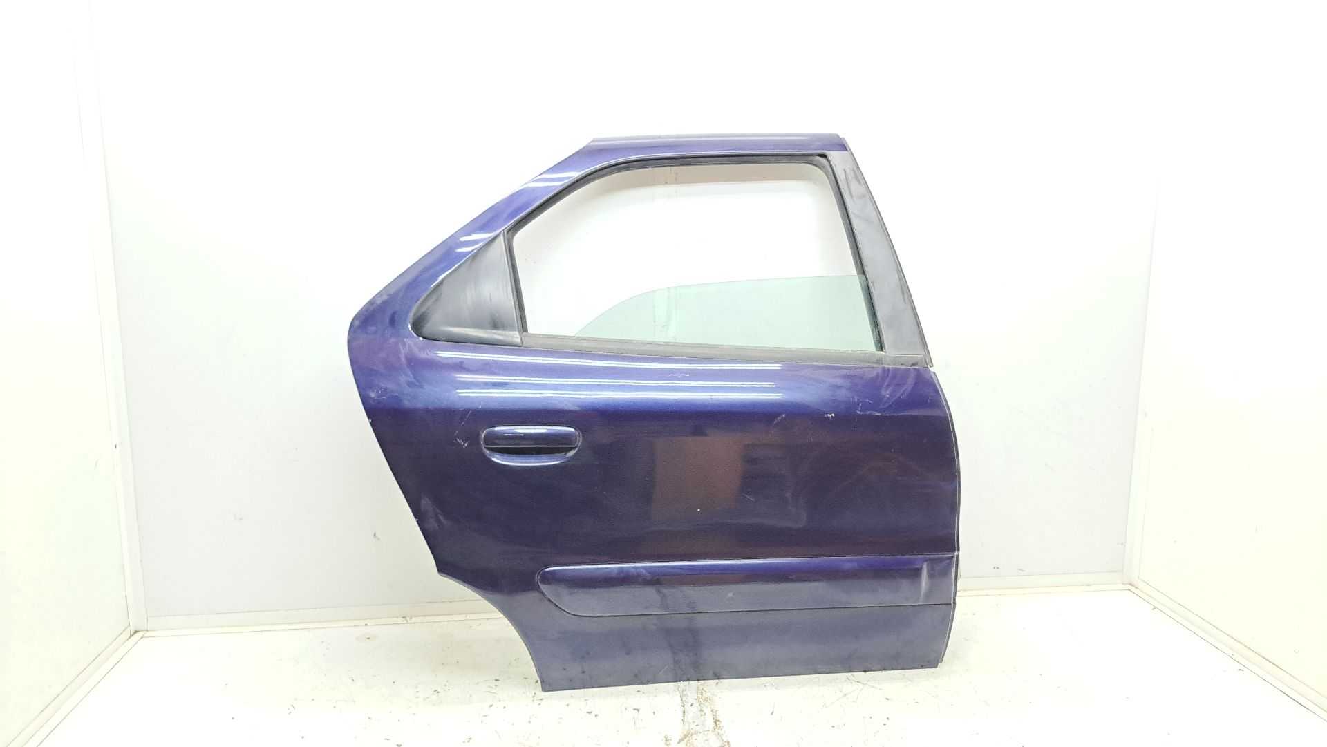 Recambio de puerta trasera derecha para citroën xsara berlina 1.9 d sx referencia OEM IAM   