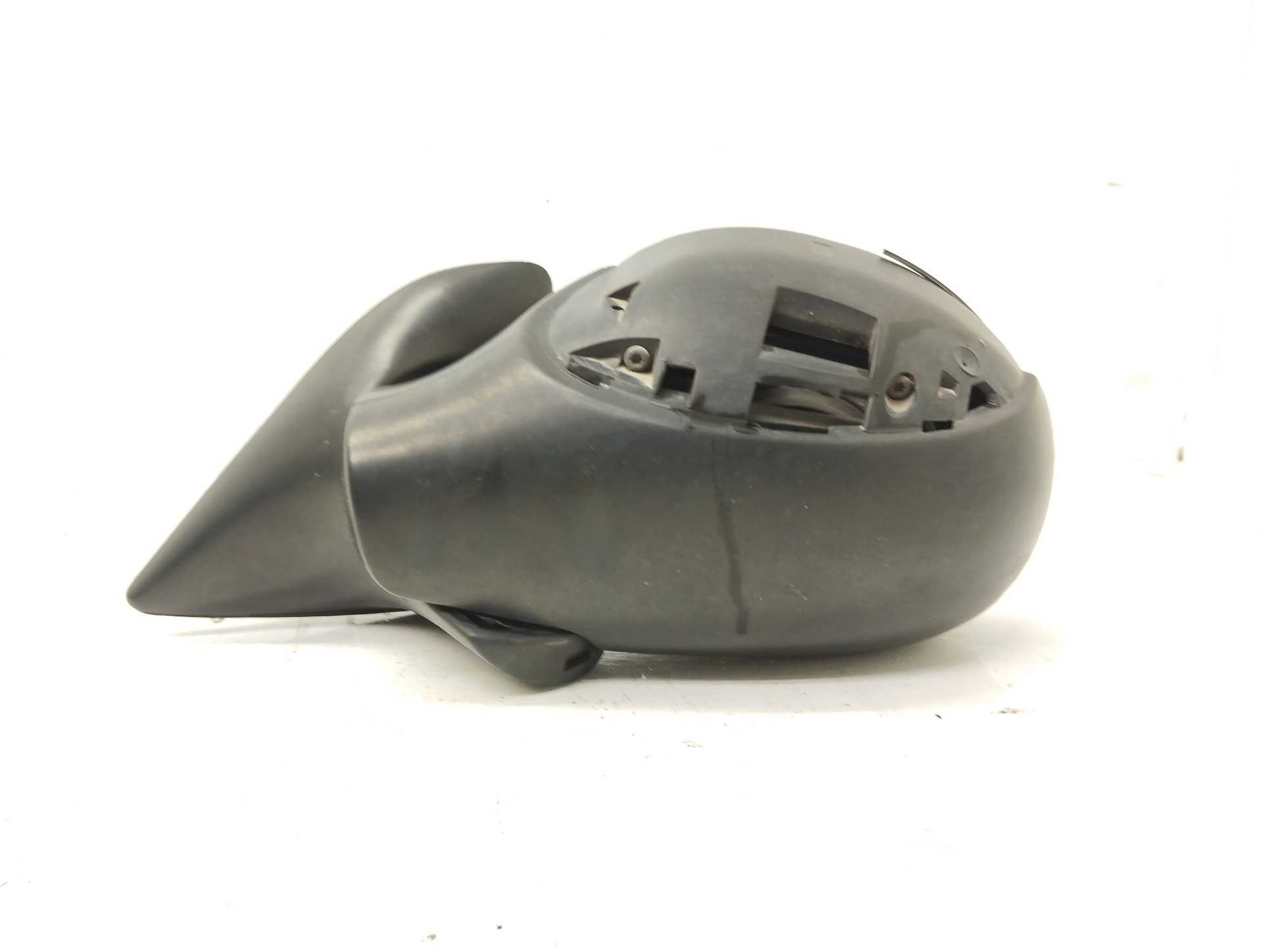 Recambio de retrovisor derecho para citroën xsara picasso 2.0 hdi referencia OEM IAM 8149NN  