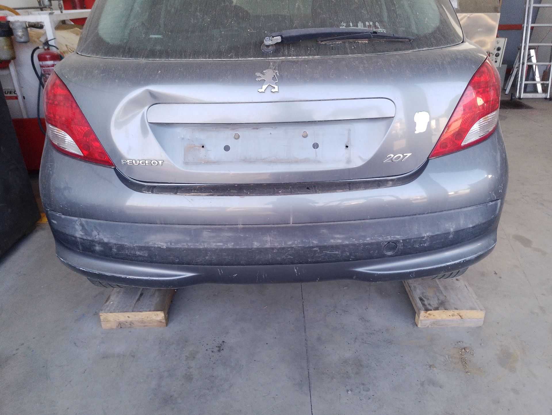 Recambio de paragolpes trasero para peugeot 207/207+ (wa_, wc_) 1.4 hdi referencia OEM IAM 7410Z5  