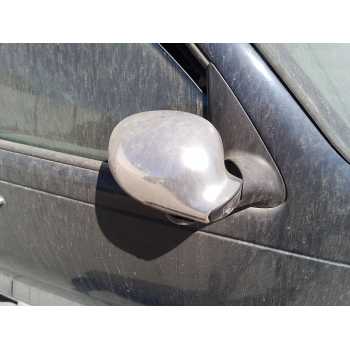 RETROVISOR DERECHO 