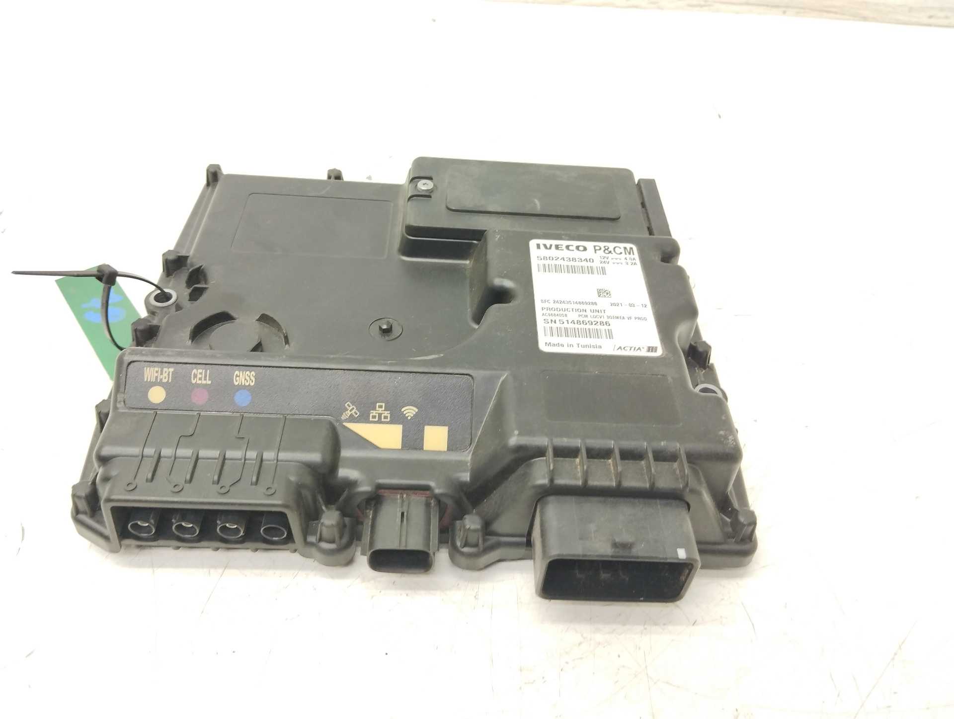 Recambio de modulo electronico para iveco 35s12 referencia OEM IAM 5802438340  