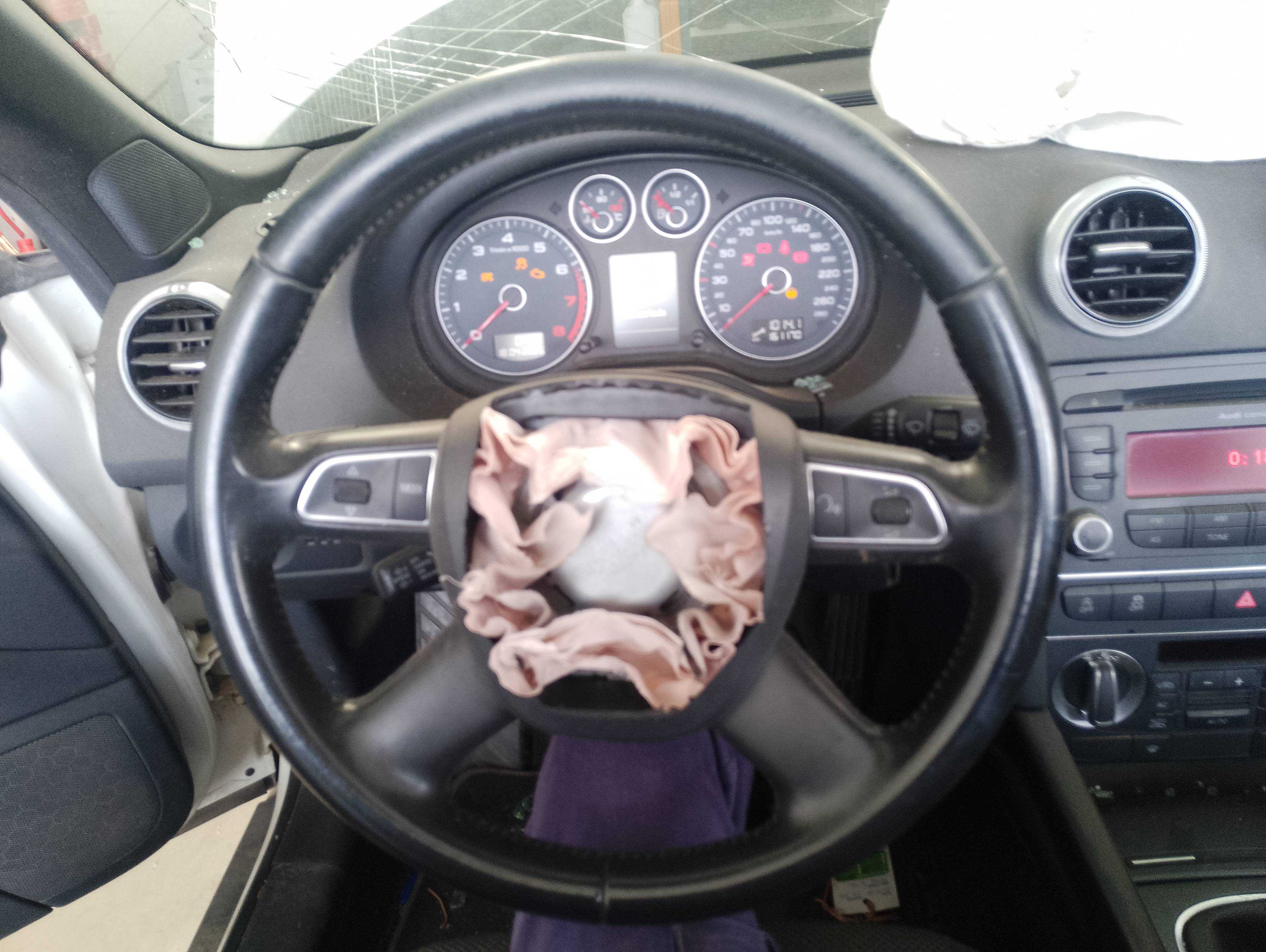 Recambio de volante para audi a3 cabriolet (8p) ambition referencia OEM IAM   
