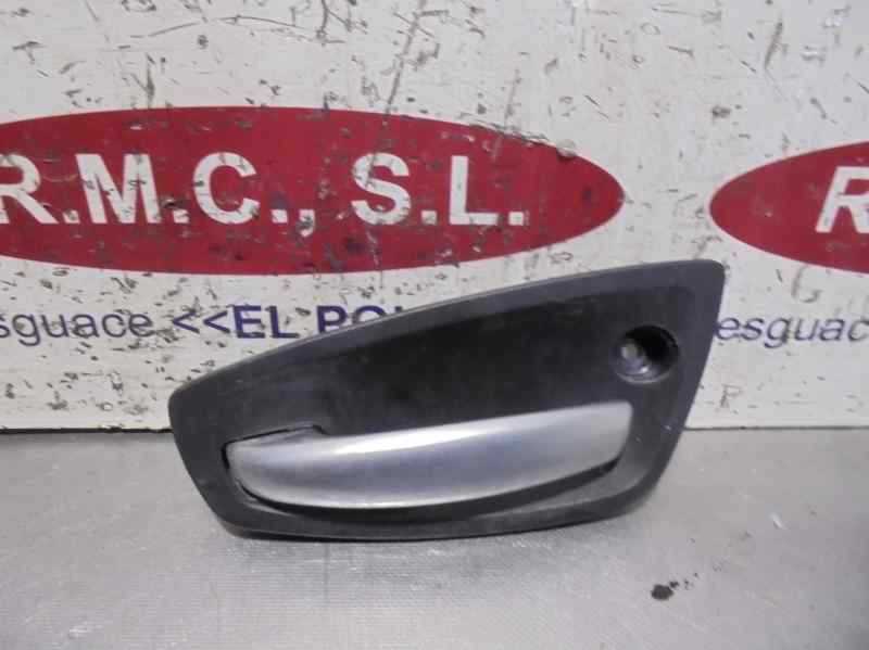 Recambio de maneta interior delantera izquierda para bmw serie 1 berlina (e81/e87) 118d referencia OEM IAM 10628510  