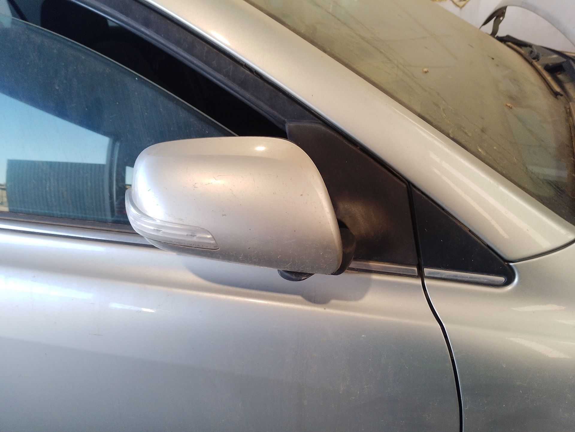 Recambio de retrovisor derecho para toyota avensis station wagon (_t25_) 2.2 d-4d (adt251_) referencia OEM IAM 8790105100  