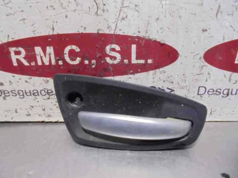 Recambio de maneta interior trasera derecha para bmw serie 1 berlina (e81/e87) 118d referencia OEM IAM 10628510  